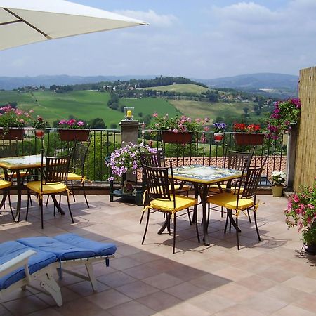 La Terrazza Fio...Rita Bed & Breakfast Ripa Exterior photo
